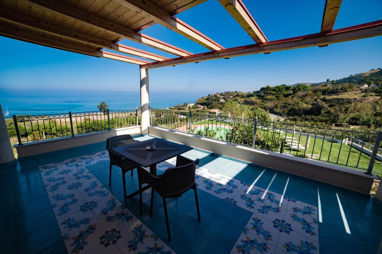 Residence New Paradise Tropea Buitenkant foto