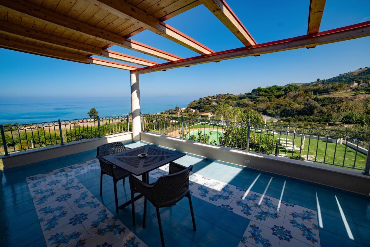 Residence New Paradise Tropea Buitenkant foto