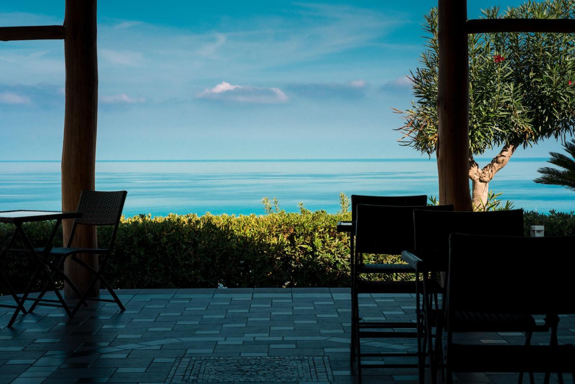 Residence New Paradise Tropea Buitenkant foto