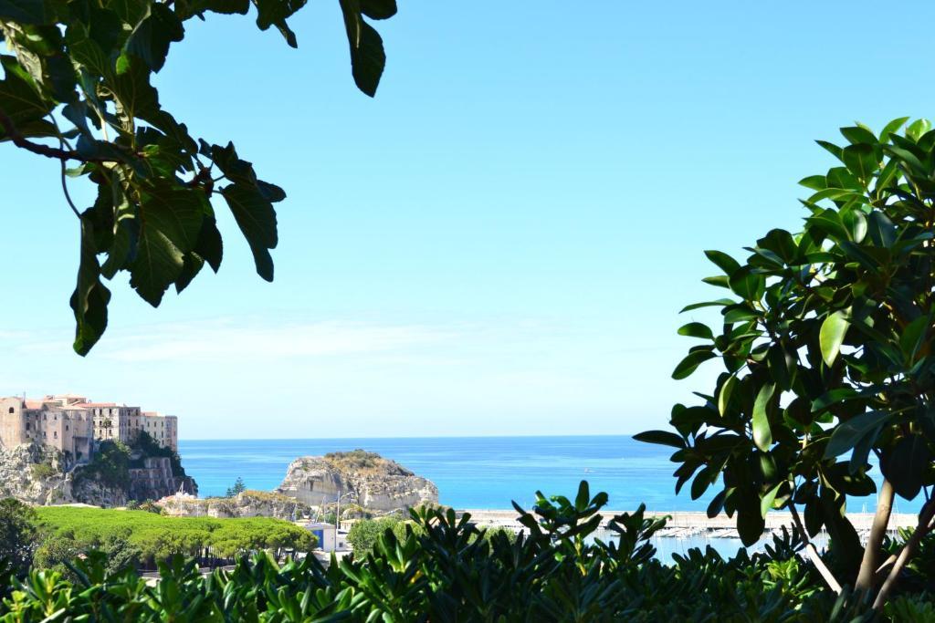 Residence New Paradise Tropea Buitenkant foto