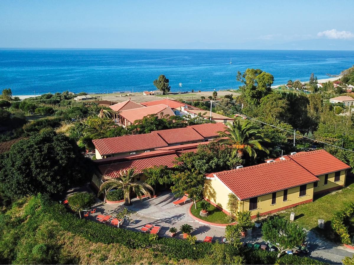Residence New Paradise Tropea Buitenkant foto