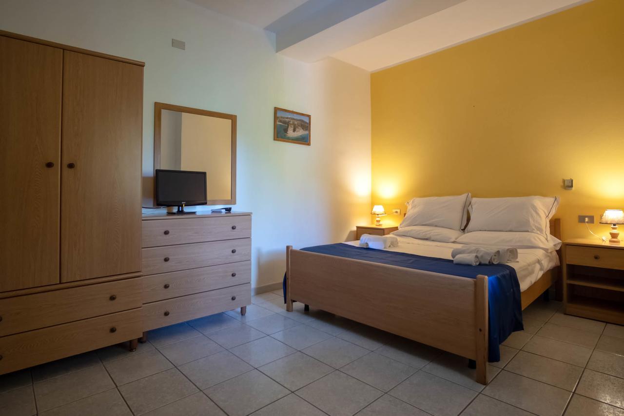 Residence New Paradise Tropea Buitenkant foto
